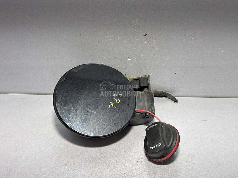 POKLOPAC REZERVOARA za Opel Insignia