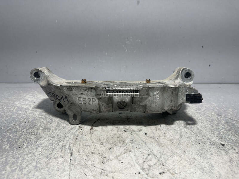 NOSAC MOTORA za Peugeot 2008