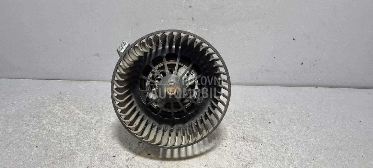 VENTILATOR KABINE za Ford Focus - AV6N18456AA
