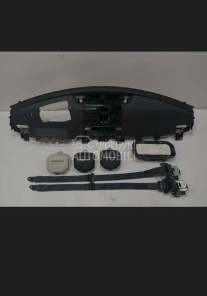 tabla aerbag pojasevi za Land Rover Defender od 2014. do 2025. god.
