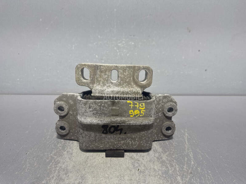 NOSAC MOTORA za Volkswagen Golf 6