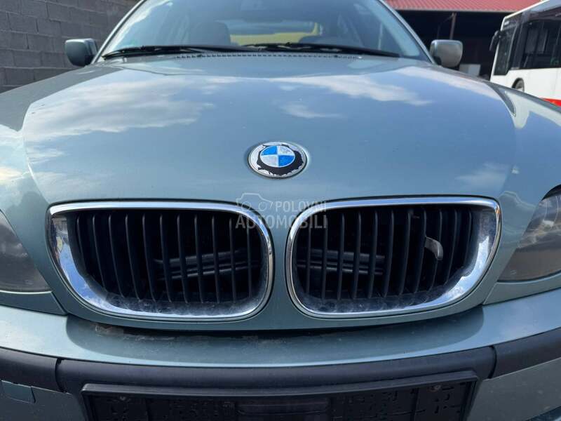 gril za BMW 318, 316, 320 ... od 2002. do 2004. god.