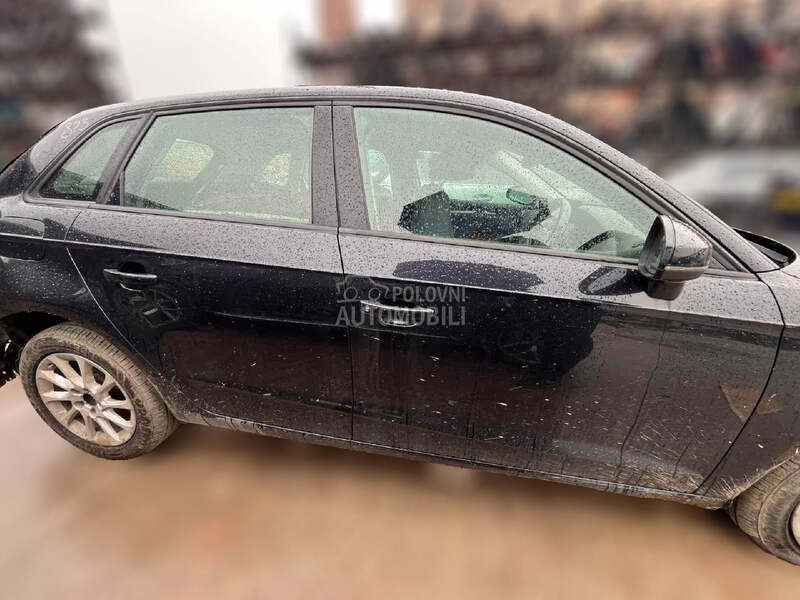 STAKLO za Audi A3