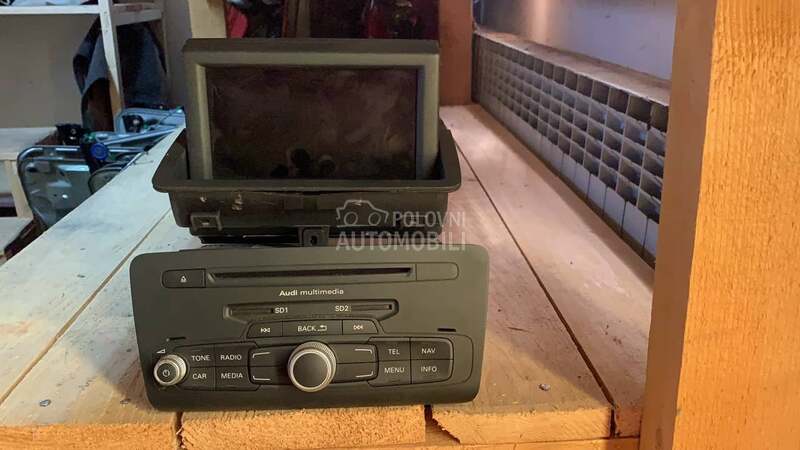 Multimedija za Audi A1