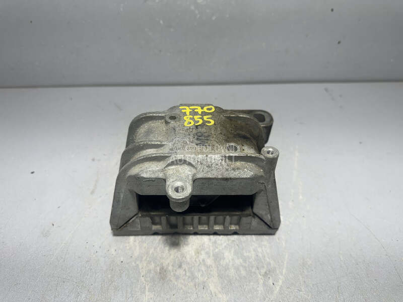 NOSAC MOTORA za Volkswagen Passat B6