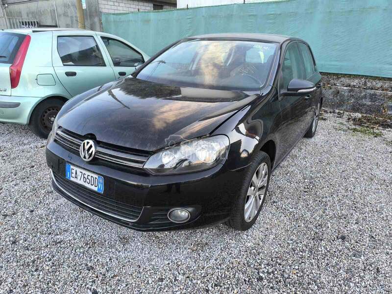 Prednje podkrilo- koruba za Volkswagen Golf 6 od 2008. do 2012. god.