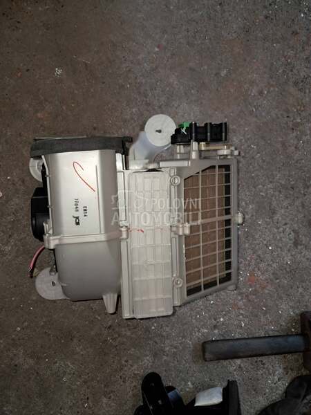 Ventilator kabine za Mazda CX-7 od 2008. do 2012. god.