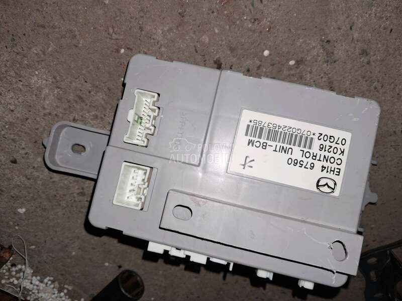 Kontrolna tabla za Mazda CX-7 od 2008. do 2012. god.