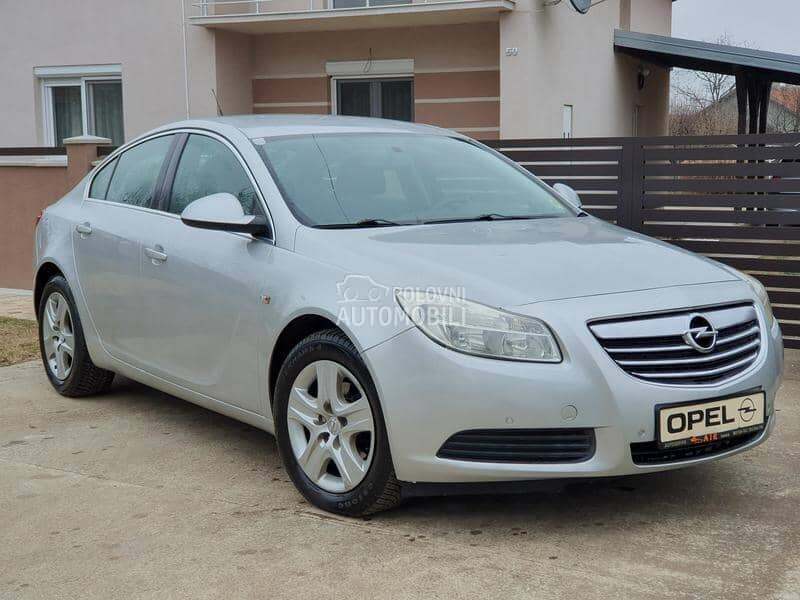 Delovi za Opel Insignia 2005 - 2019. god.