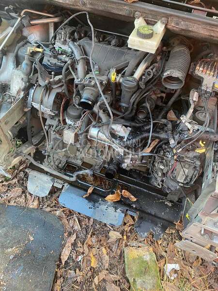 Motor 2.0hdi 100kw glava za Peugeot 407, 307, 308 ...