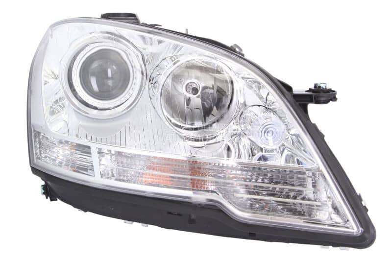 Desni far za Mercedes Benz ML 320, ML 350, ML 280 ... od 2005. do 2011. god. - 164 820 32 59