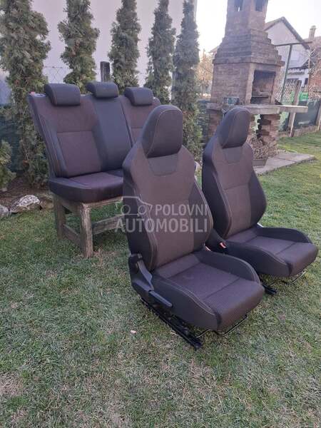 Sedista RS sa grejacima za Škoda Rapid od 2013. do 2020. god.