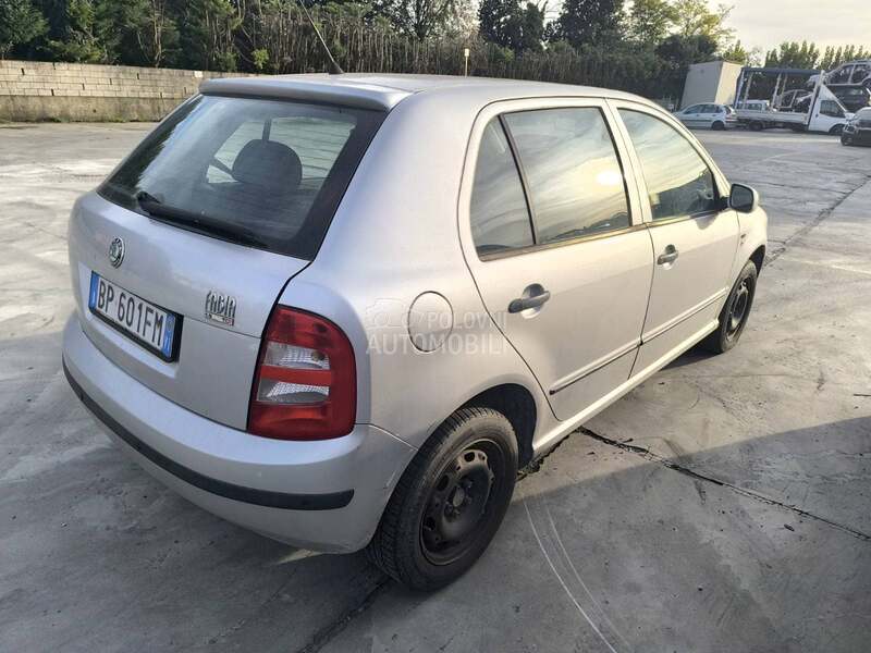 Stop svetlo za Škoda Fabia od 2000. do 2007. god.