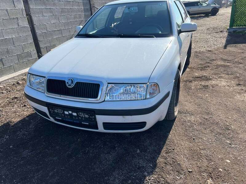 Retrovizori za Škoda Octavia