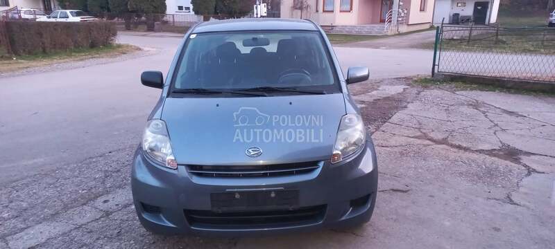 Daihatsu Sirion 1.0 2008. god. -  kompletan auto u delovima