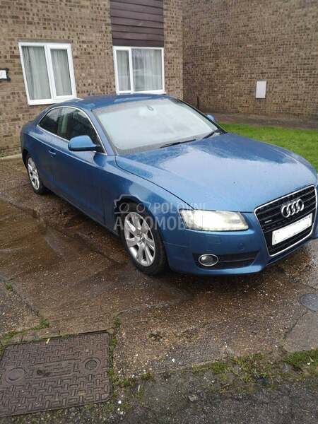 KUPE DESNO KRILO za Audi A5 od 2007. do 2011. god.