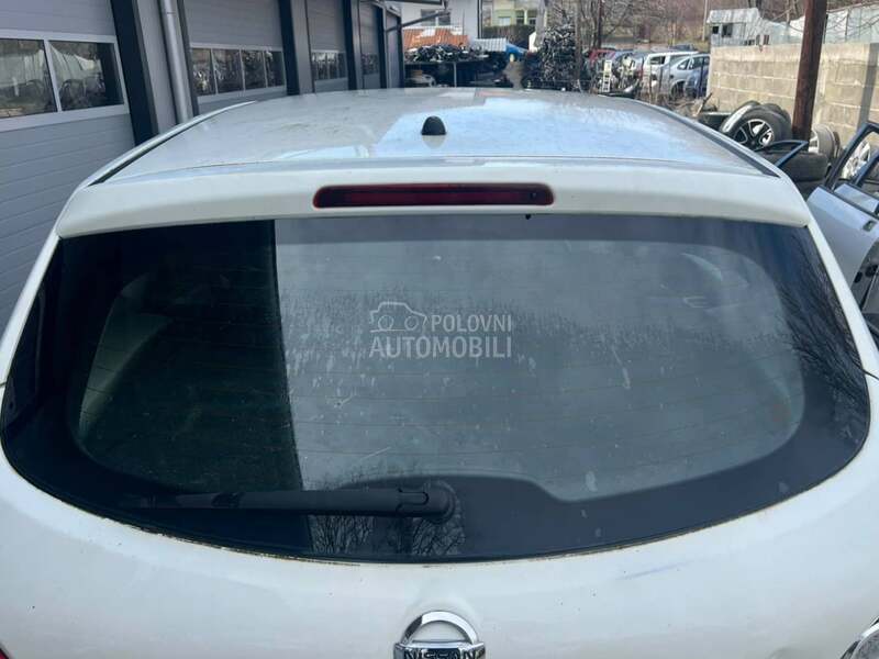 Staklo gepek vrata za Nissan Qashqai od 2006. do 2013. god.