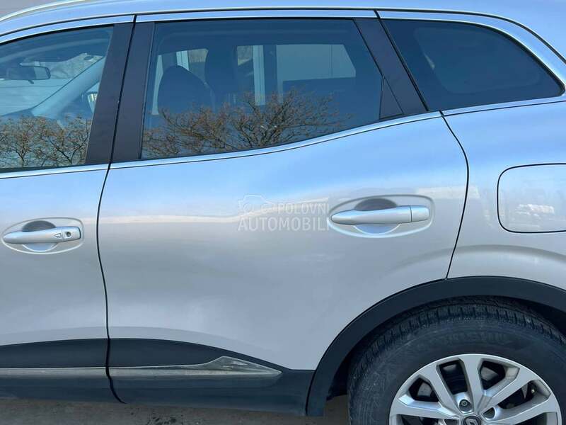 Vrata zadnja leva siva TED69 za Renault Kadjar od 2015. do 2022. god.