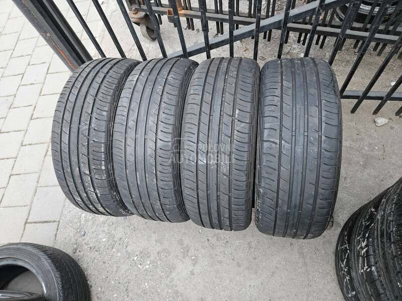 Falken 215/55 R17 Letnja
