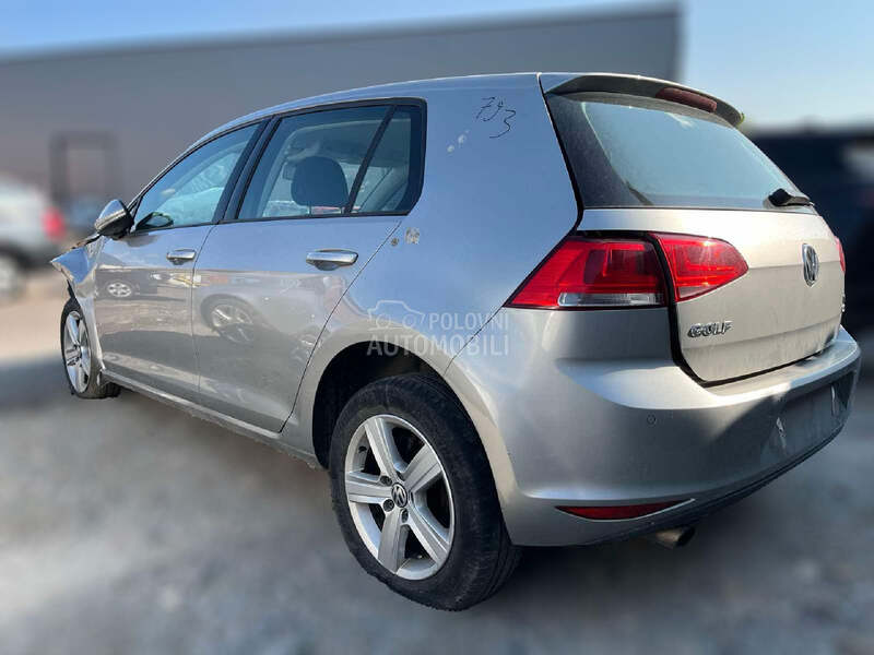 POLUSTRANICA za Volkswagen Golf 7