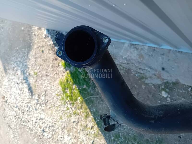 plasticno crevo interkuler 1.9 za Fiat Stilo