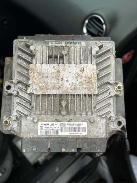ecu siemens sid803 za Peugeot 308, 307, 407 ...