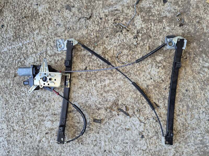 Podizac stakla za Seat Arosa od 2000. do 2002. god.
