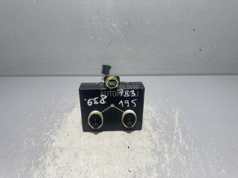 ELEKTRONIKA MODUL VRATA za Škoda Yeti