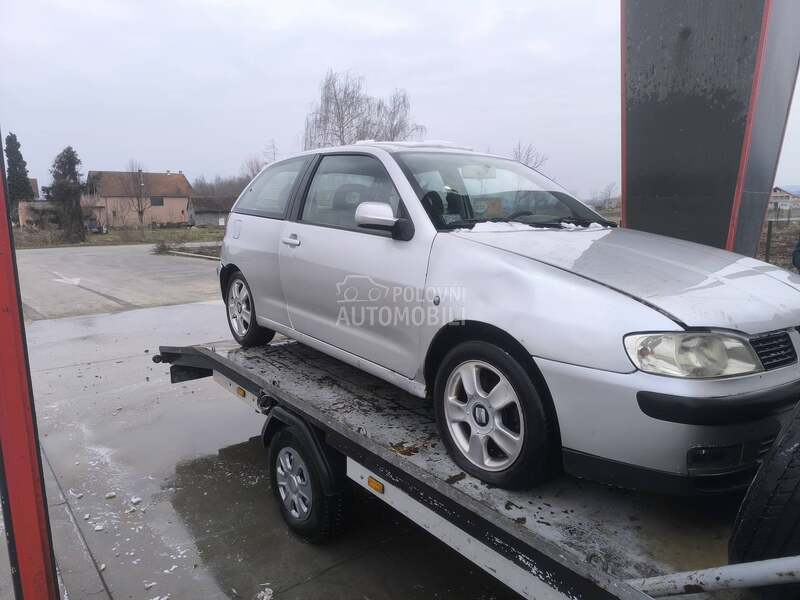 prednji branik za Seat Ibiza
