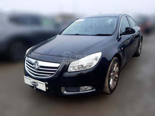 Opel Insignia A20DTJ 2010. god. -  kompletan auto u delovima
