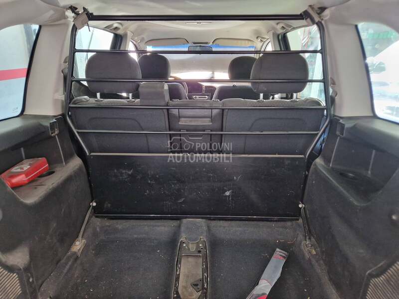 Metalna pregrada za Opel Zafira