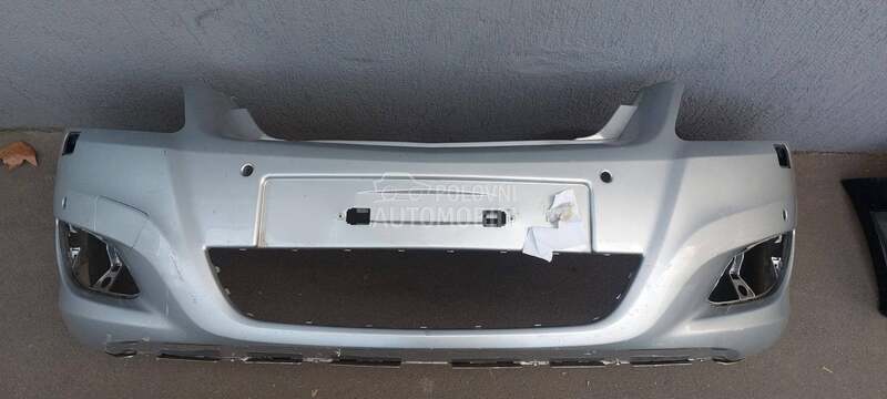 Branik za Opel Zafira od 2008. do 2012. god.