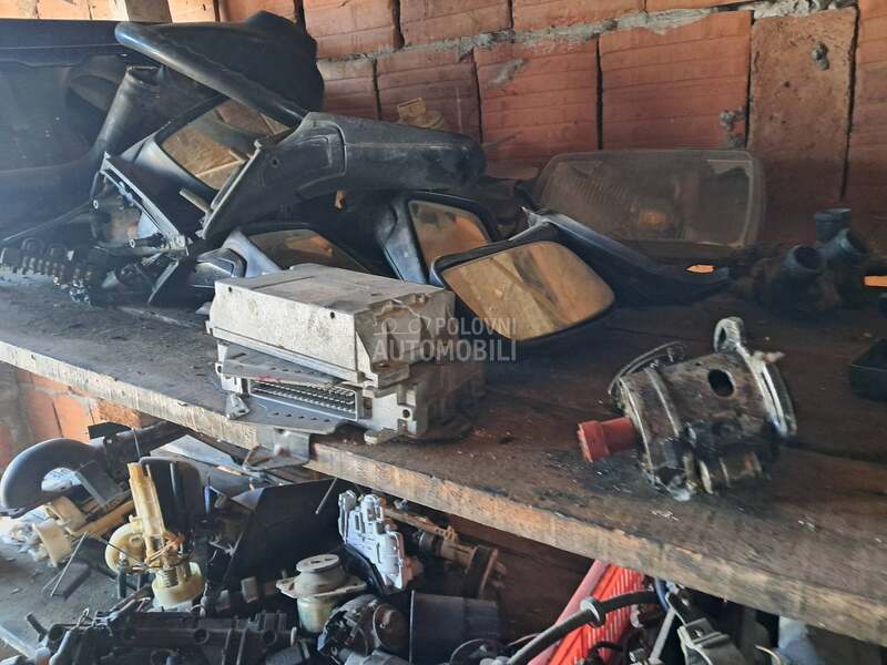 Razni delovi za Volkswagen Golf 2, Golf 3, Jetta ... od 1987. do 1998. god.