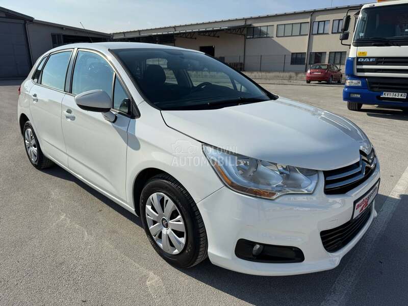 Citroen C4 2012 photo 3