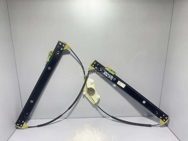 ELEKTRO PODIZAC STAKLA za Audi A8