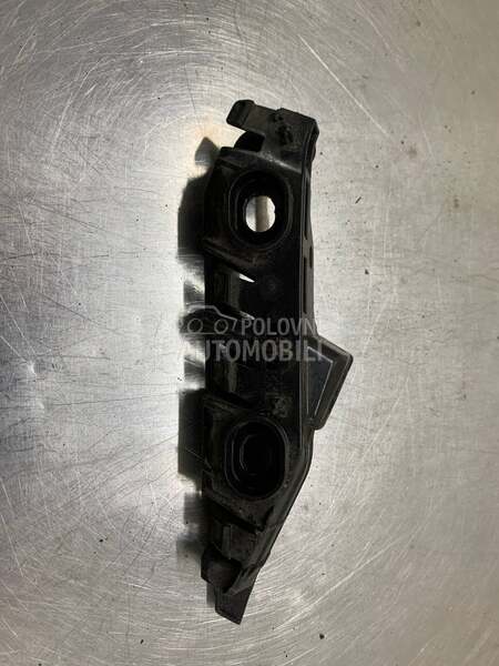 Nosac branika za Volkswagen Passat B8