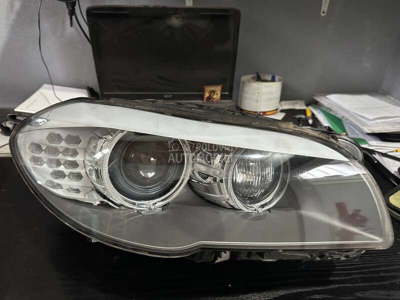 F10 DESNI FAR BIXENON DYNAMIC za BMW 518, 520, 520 GT ... od 2010. do 2014. god.