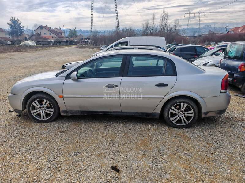Opel Vectra C 1.8 xe 2003. god. -  kompletan auto u delovima