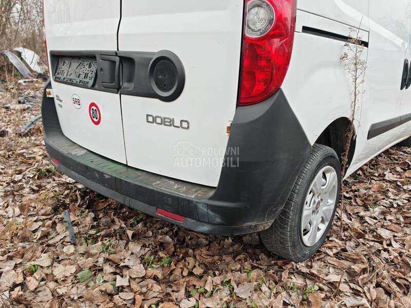 Fiat Doblo 1.3 2012. god. -  kompletan auto u delovima