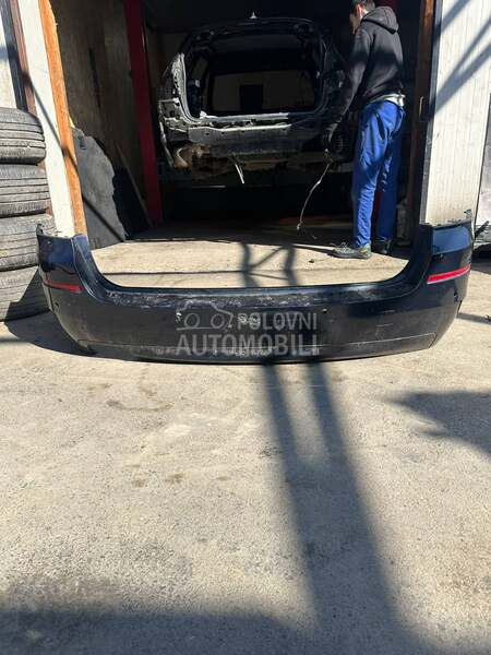 Zadnji branik F11 za BMW Serija 5 od 2010. do 2014. god.