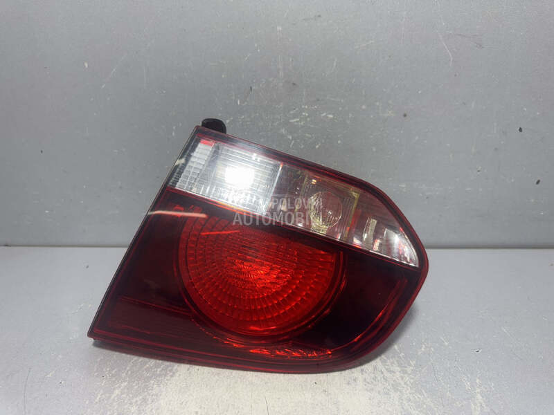 STOP SVJETLO za Volkswagen Golf 6