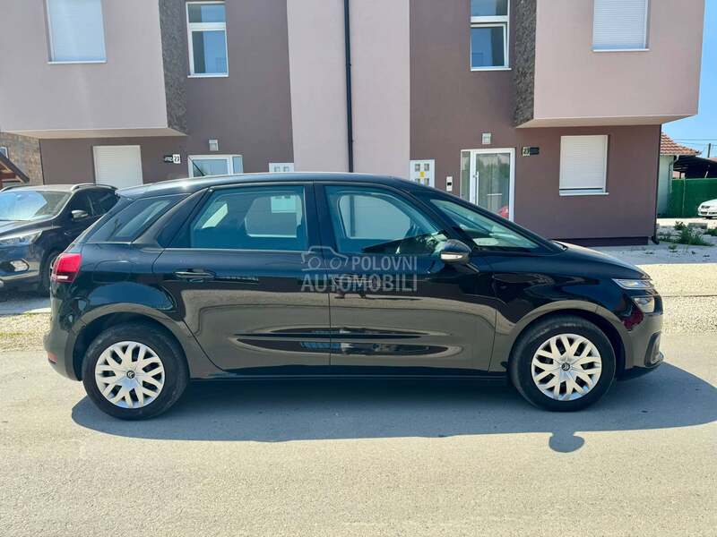 Citroen C4 Spacetourer 2021 photo 4