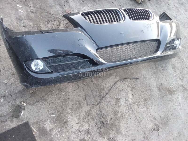 Branik prednji za BMW 320 za 2009. god.