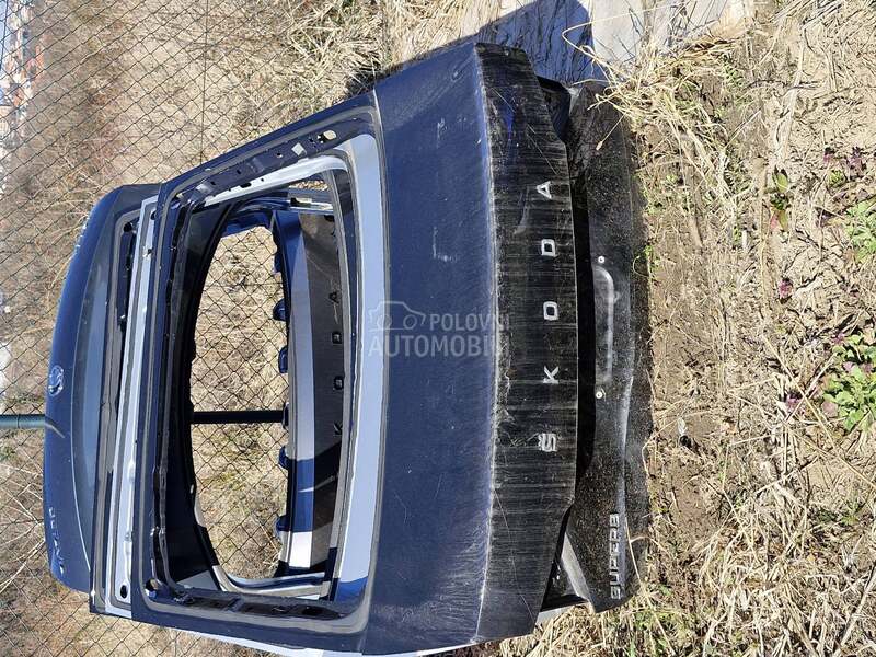 gepek vrata za Škoda Superb
