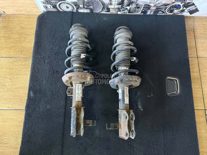 Prednji Amortizeri/ za Opel Astra J