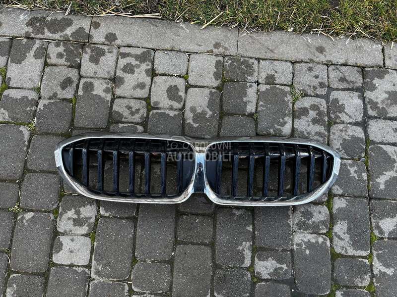Maska gril g20 g21 za BMW 315, 316, 318 ... od 2019. do 2023. god.