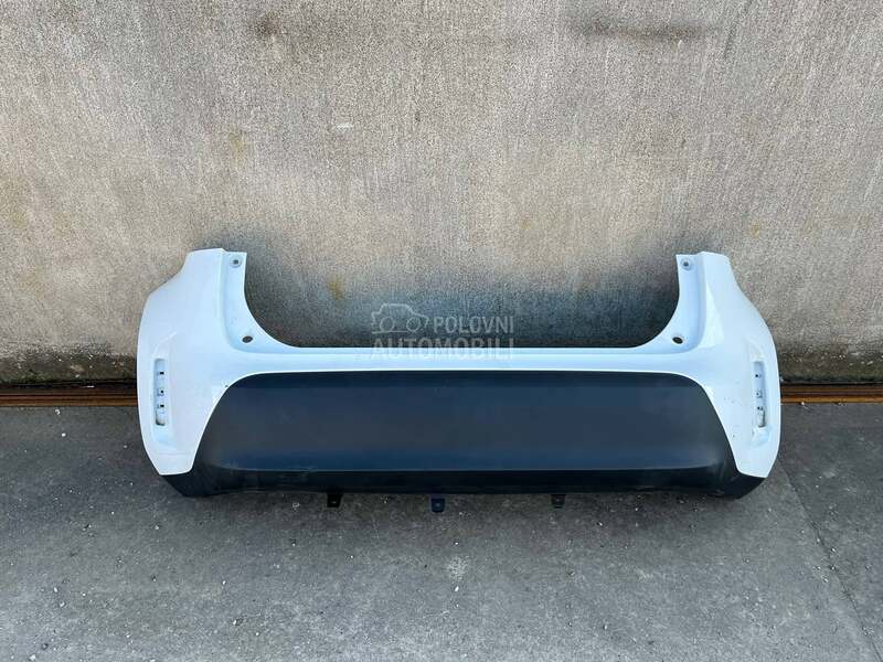 Zadnji Branik za Toyota Yaris Cross od 2020. do 2025. god.