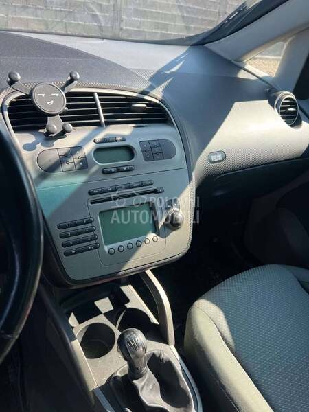 Radio za Seat Altea