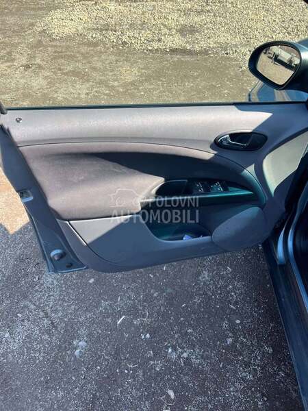Tapaciri vrata za Seat Altea