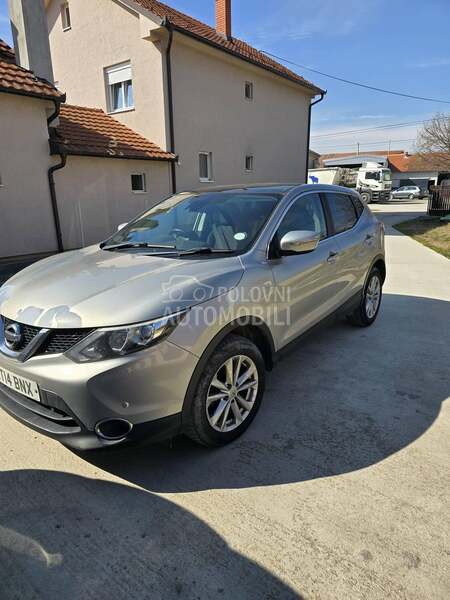 Nissan Qashqai 2016. god. -  kompletan auto u delovima